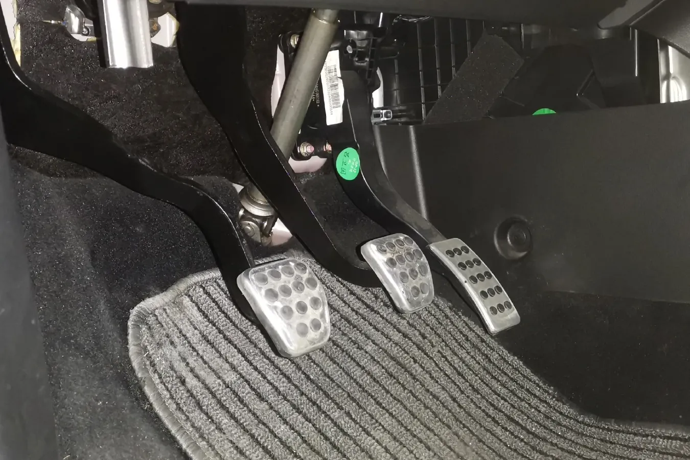 2015 BeiJing Auto Senova X25 1.5L 116HP L4 5MT,autocango,china used car exporter,china ev exporter,chinese used car exporter,chinese used ev exporter