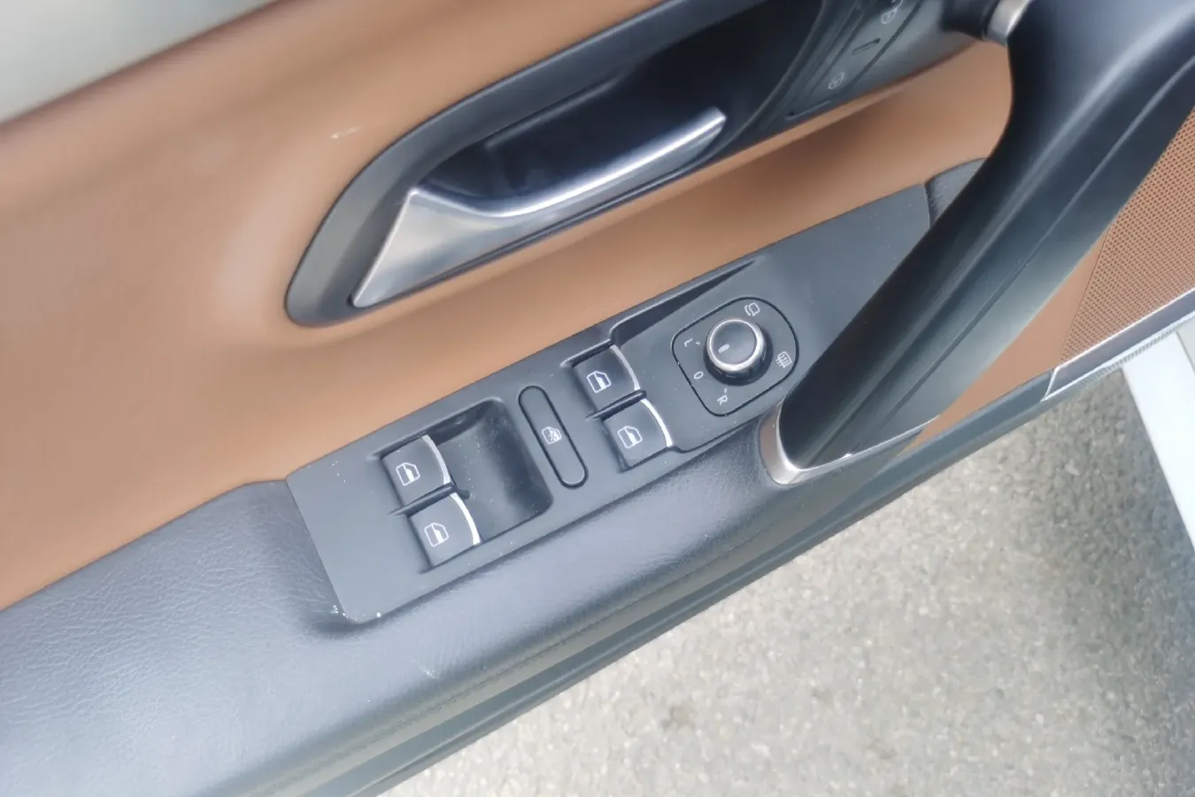 2015 Volkswagen CC 1.8T 160HP L4 7DCT,autocango,china used car exporter,china ev exporter,chinese used car exporter,chinese used ev exporter