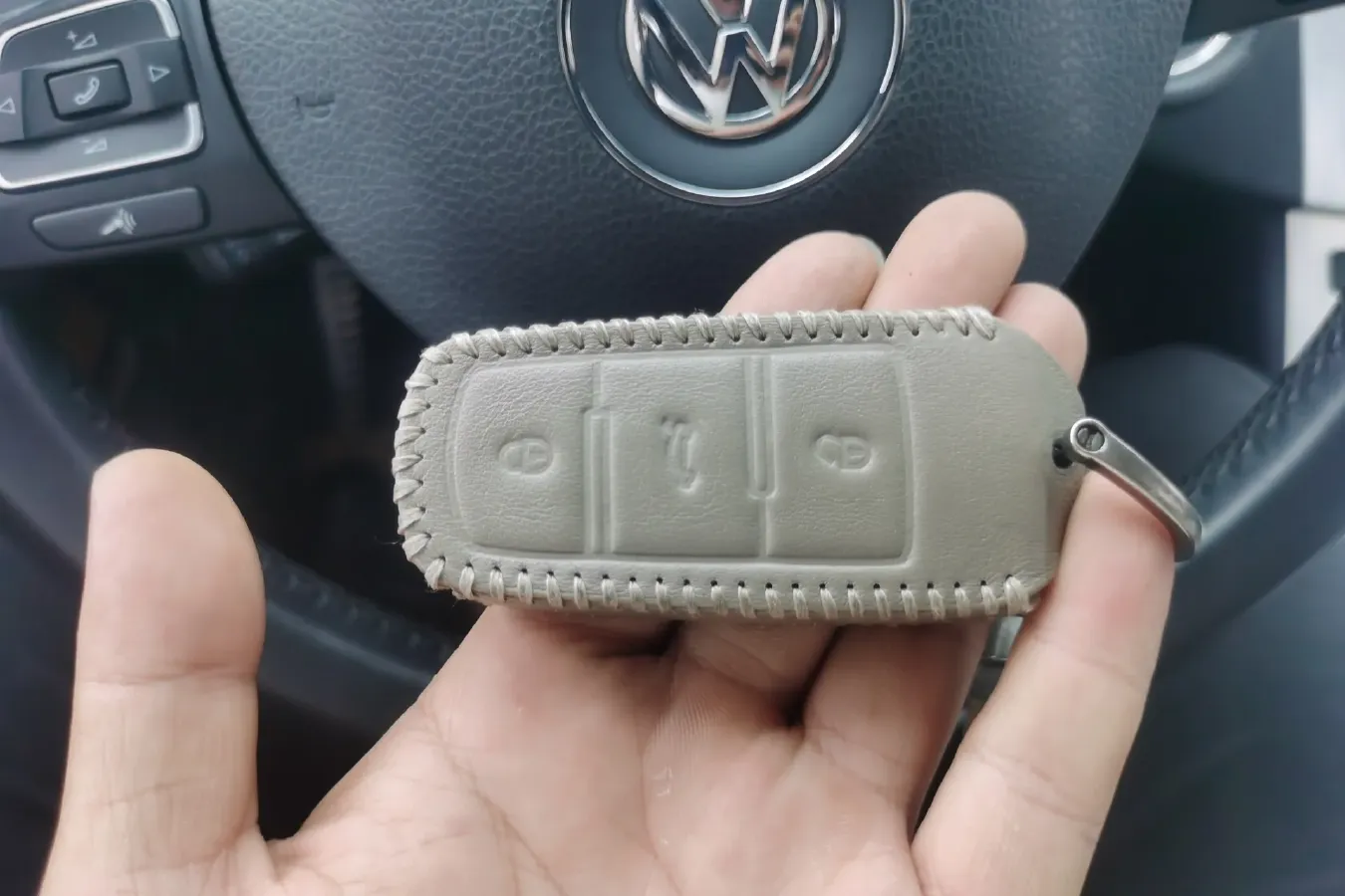 2015 Volkswagen CC 1.8T 160HP L4 7DCT,autocango,china used car exporter,china ev exporter,chinese used car exporter,chinese used ev exporter