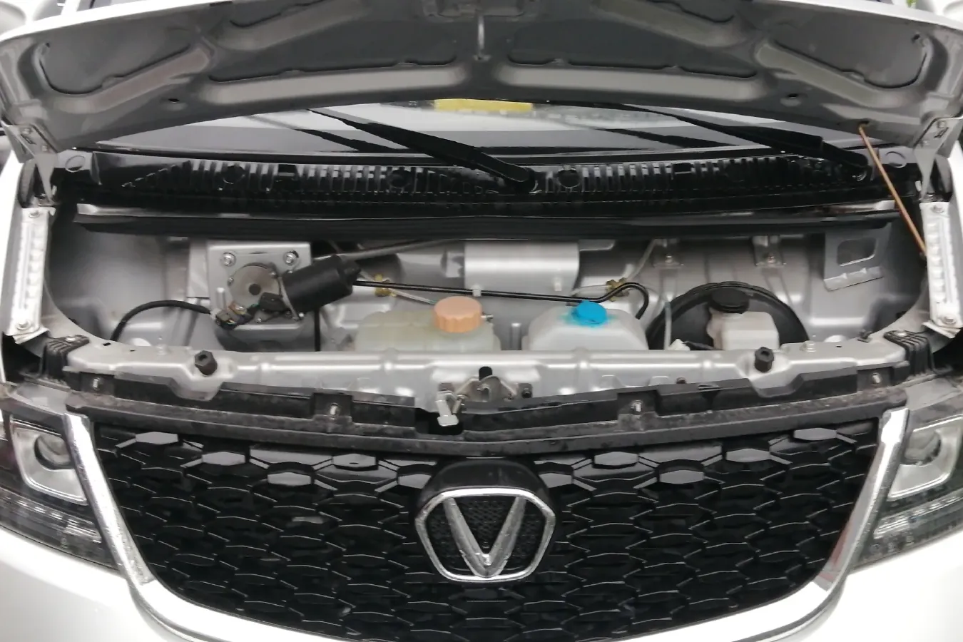 2022 Victory Auto Zebra 1.5L 116HP L4 5MT,autocango,china used car exporter,china ev exporter,chinese used car exporter,chinese used ev exporter