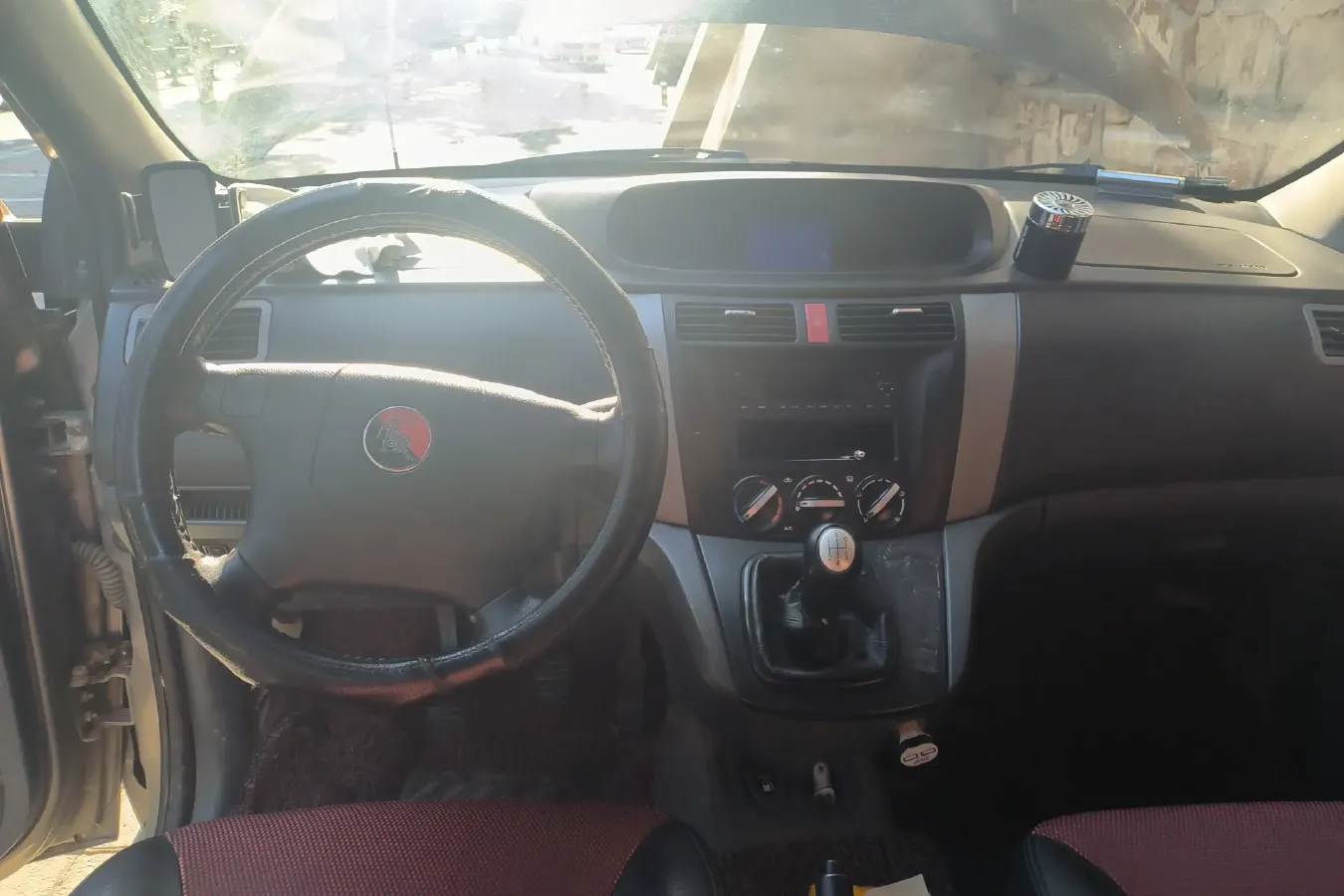 2011 DongFeng Forthing Joyear 1.8L 143HP L4 5MT,autocango,china used car exporter,china ev exporter,chinese used car exporter,chinese used ev exporter