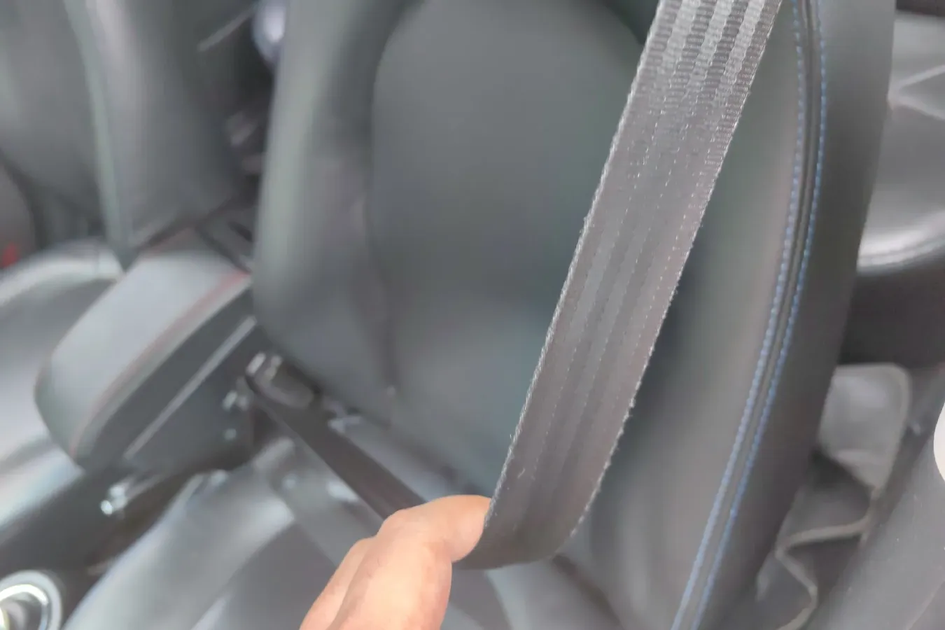 2015 JAC iEV BEV 19.2KWH,autocango,china used car exporter,china ev exporter,chinese used car exporter,chinese used ev exporter