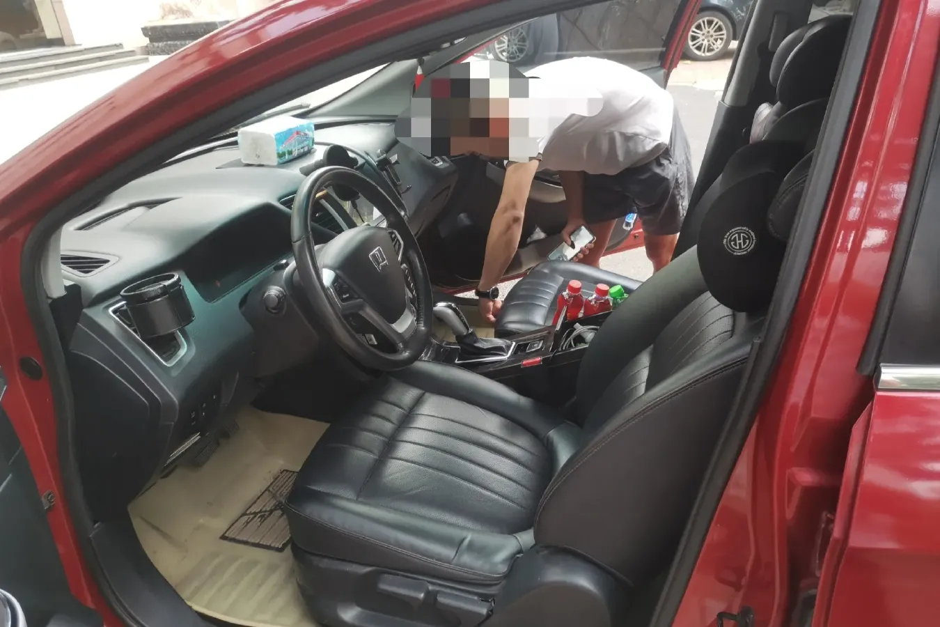 2015 Luxgen 5 1.8T 180HP L4 6AT,autocango,china used car exporter,china ev exporter,chinese used car exporter,chinese used ev exporter