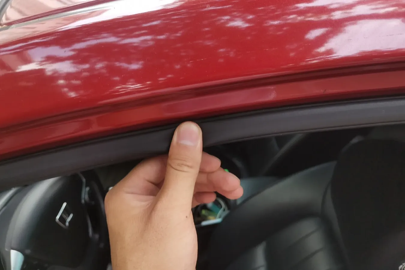 2015 Luxgen 5 1.8T 180HP L4 6AT,autocango,china used car exporter,china ev exporter,chinese used car exporter,chinese used ev exporter