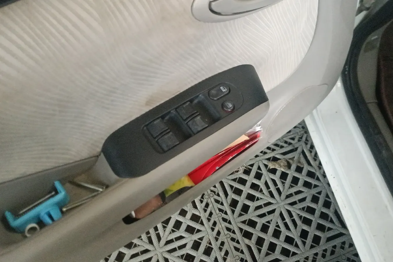 2014 Everus S1 1.3L 82HP L4 5AT,autocango,china used car exporter,china ev exporter,chinese used car exporter,chinese used ev exporter