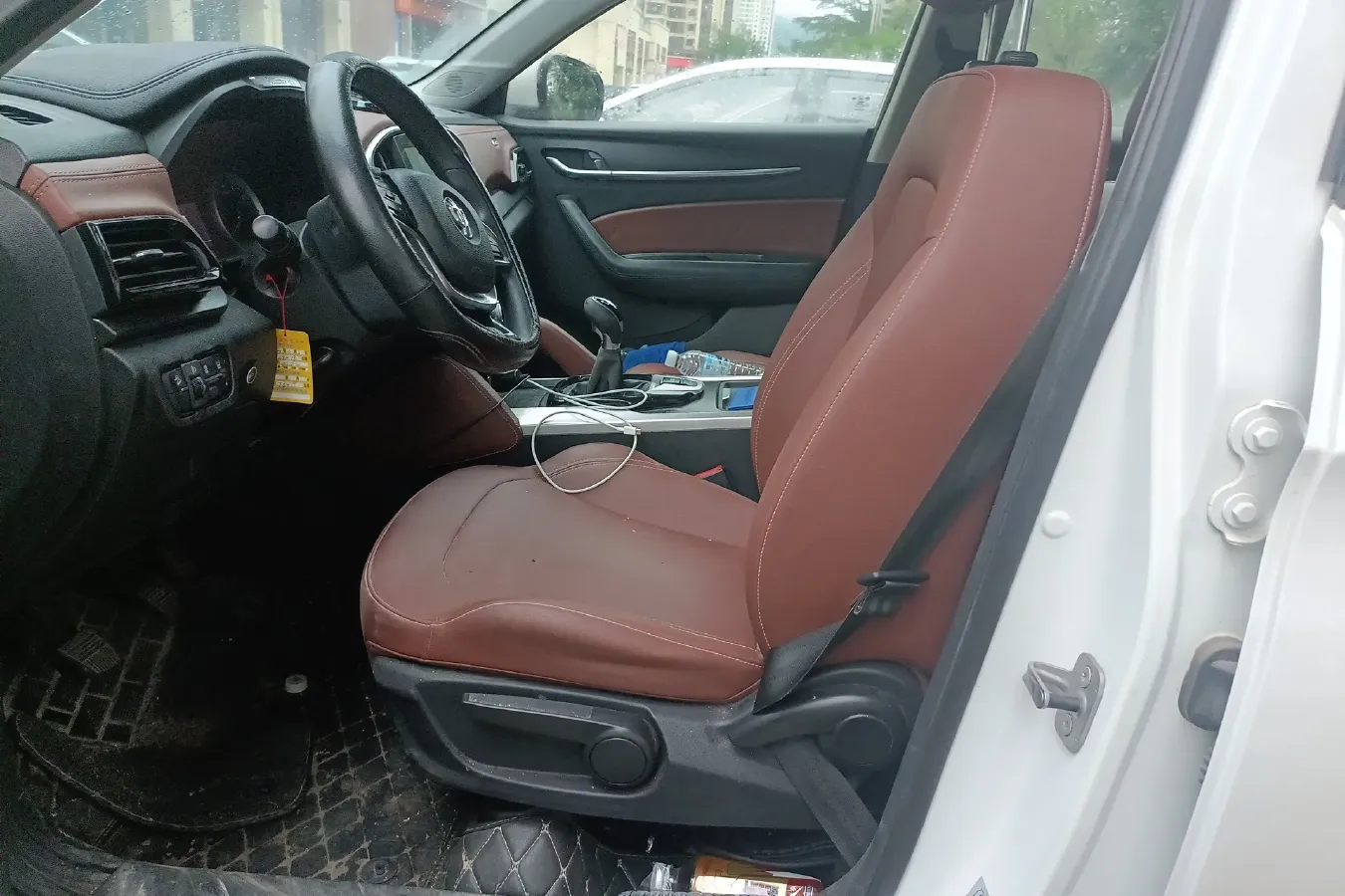 2018 Brilliance Auto V6 1.5T 150HP L4 6MT,autocango,china used car exporter,china ev exporter,chinese used car exporter,chinese used ev exporter