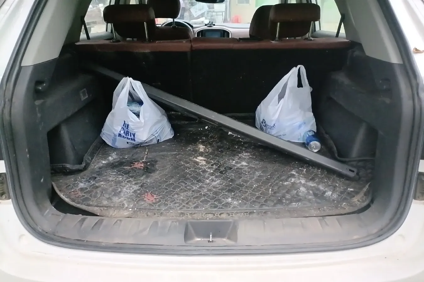 2018 Brilliance Auto V6 1.5T 150HP L4 6MT,autocango,china used car exporter,china ev exporter,chinese used car exporter,chinese used ev exporter