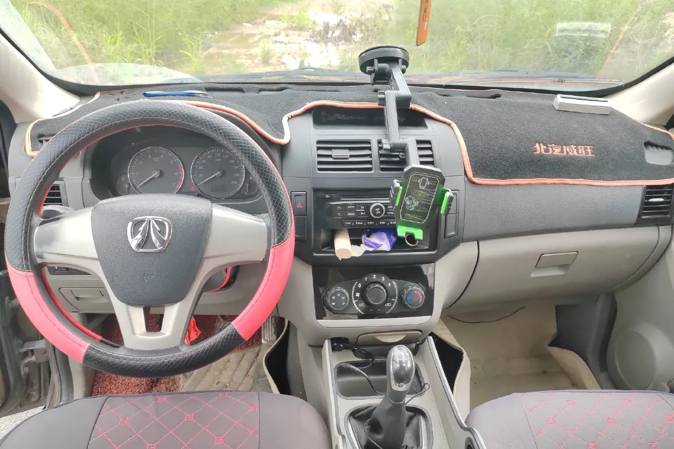 2015 BAIC WeiWang M20 1.2L 86HP L4 5MT,autocango,china used car exporter,china ev exporter,chinese used car exporter,chinese used ev exporter