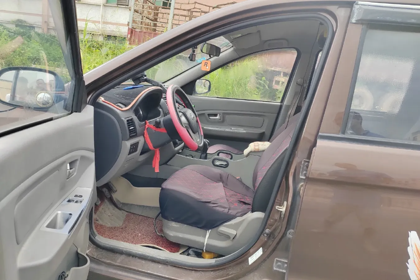 2015 BAIC WeiWang M20 1.2L 86HP L4 5MT,autocango,china used car exporter,china ev exporter,chinese used car exporter,chinese used ev exporter