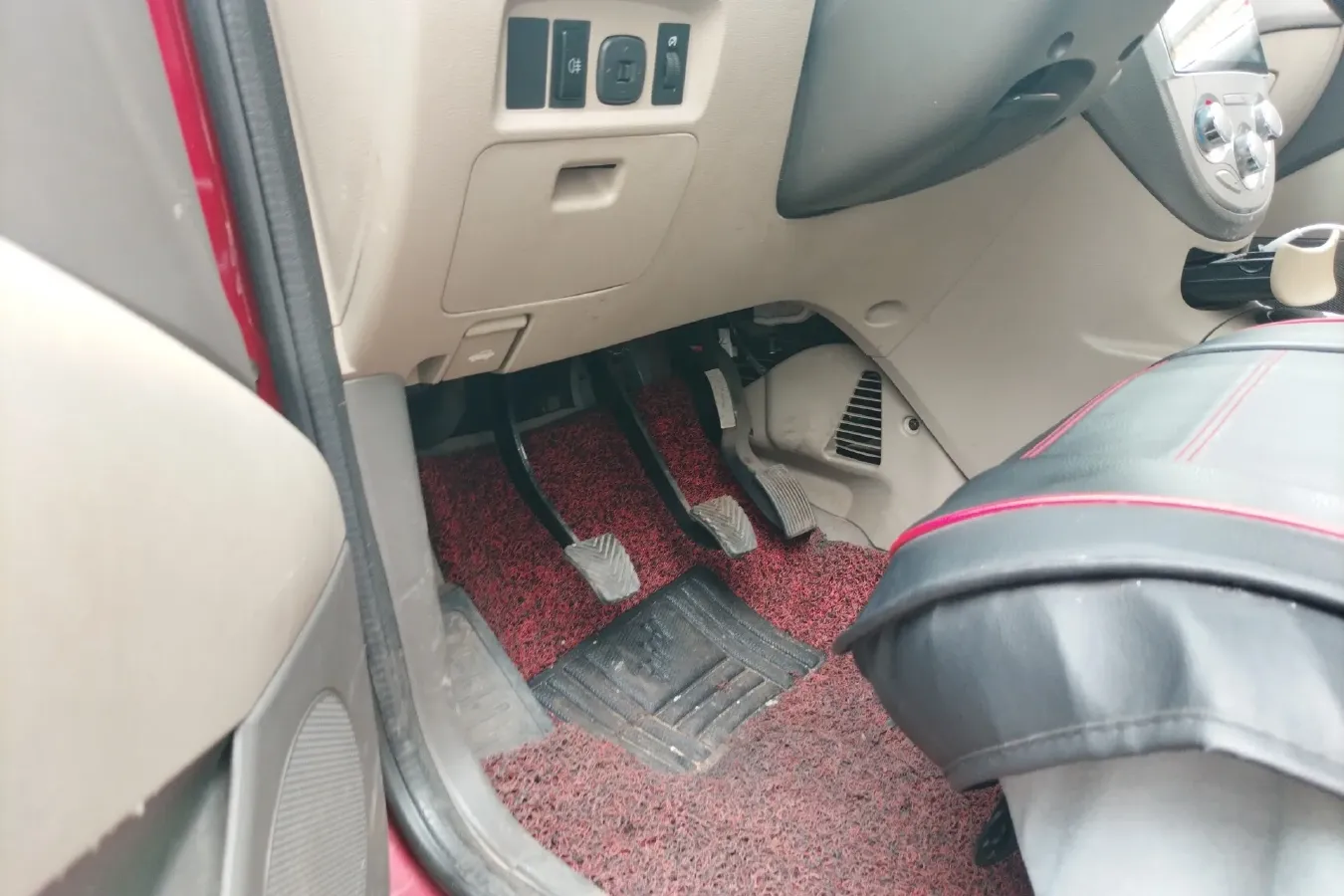 2011 JAC Refine M2 1.5L 113HP L4 5MT,autocango,china used car exporter,china ev exporter,chinese used car exporter,chinese used ev exporter