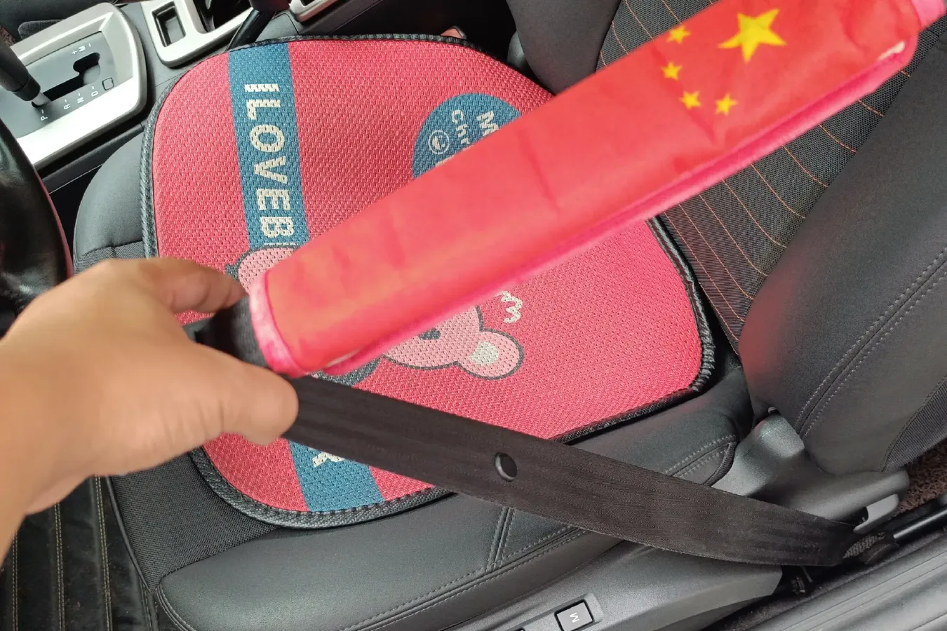 2010 Volvo C30 2.0L 145HP L4 6DCT,autocango,china used car exporter,china ev exporter,chinese used car exporter,chinese used ev exporter