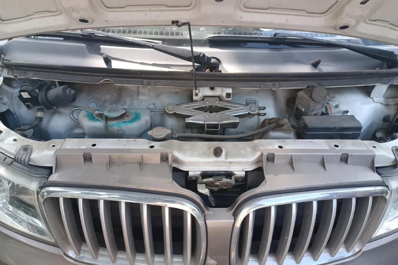 2021 JinBei New Sea Lion X30L 1.5L 102HP L4 5MT,autocango,china used car exporter,china ev exporter,chinese used car exporter,chinese used ev exporter