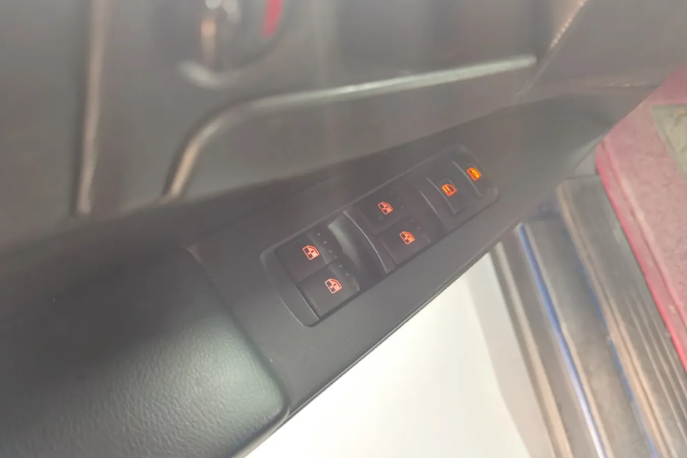 2014 SsangYong ActYon 2.3L 150HP L4 6AT,autocango,china used car exporter,china ev exporter,chinese used car exporter,chinese used ev exporter