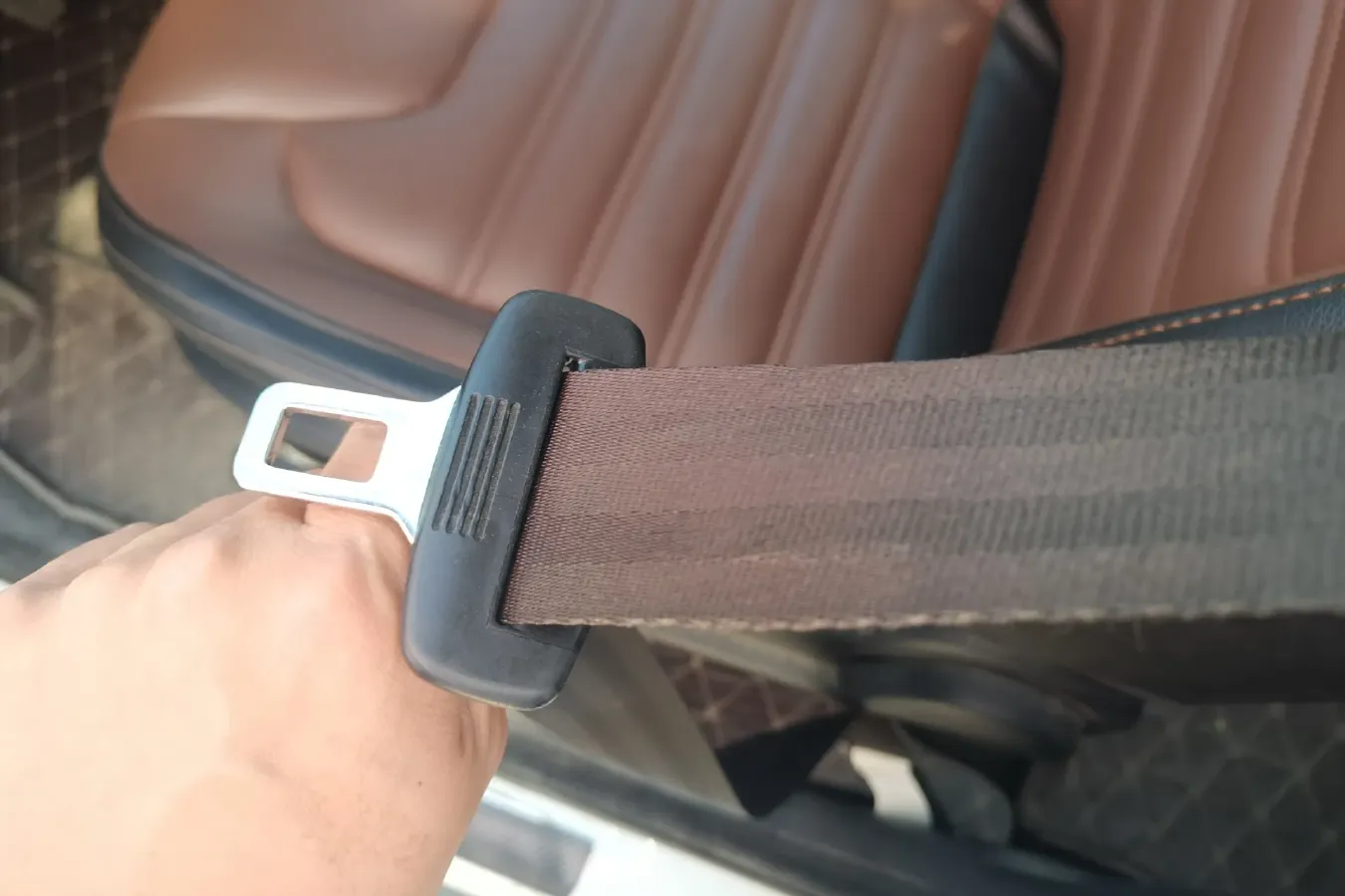 2017 DongFeng Forthing Joyear X6 1.5T 150HP L4 6MT,autocango,china used car exporter,china ev exporter,chinese used car exporter,chinese used ev exporter