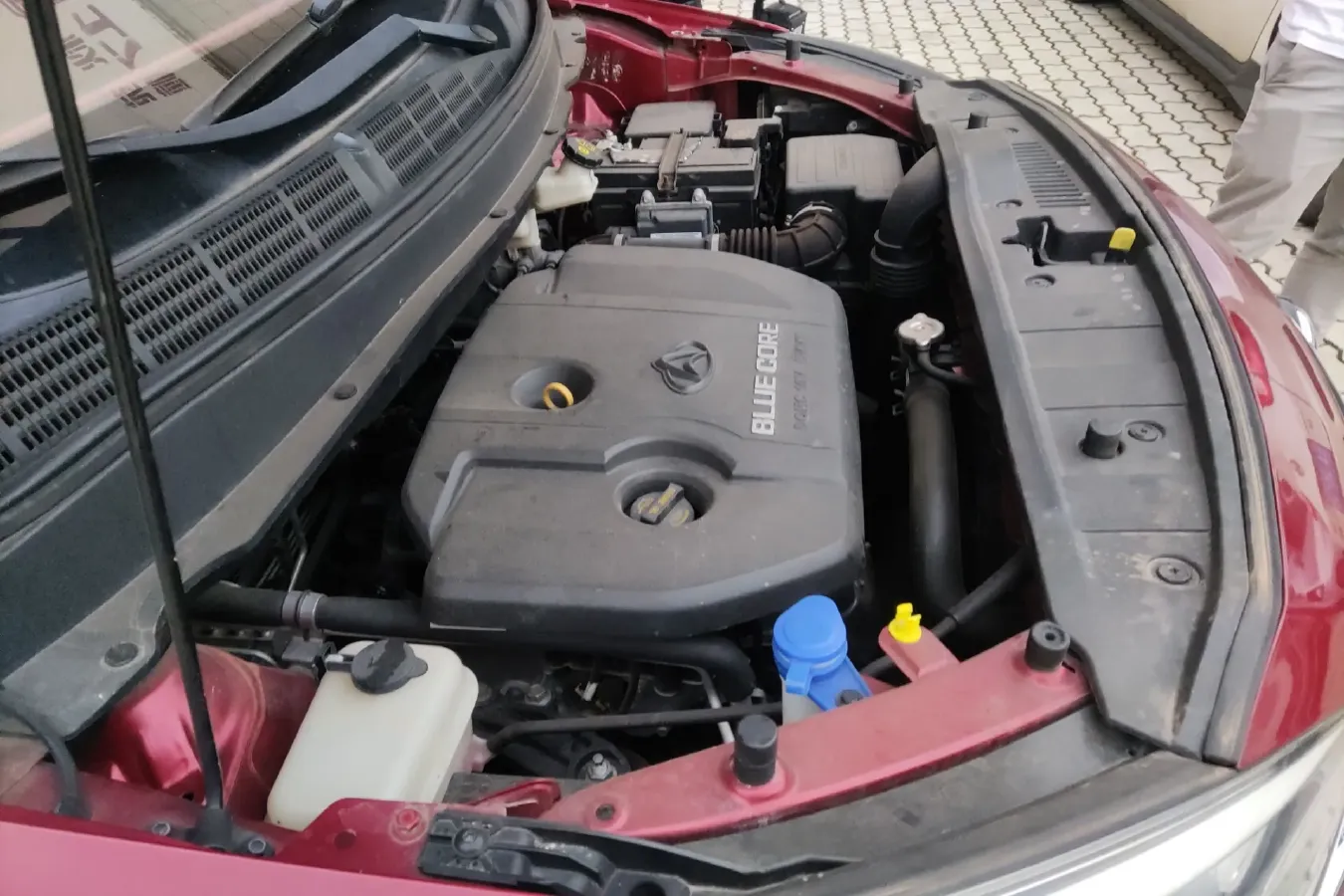 2017 ChangAn Oshan A800 1.6L 125HP L4 5MT,autocango,china used car exporter,china ev exporter,chinese used car exporter,chinese used ev exporter