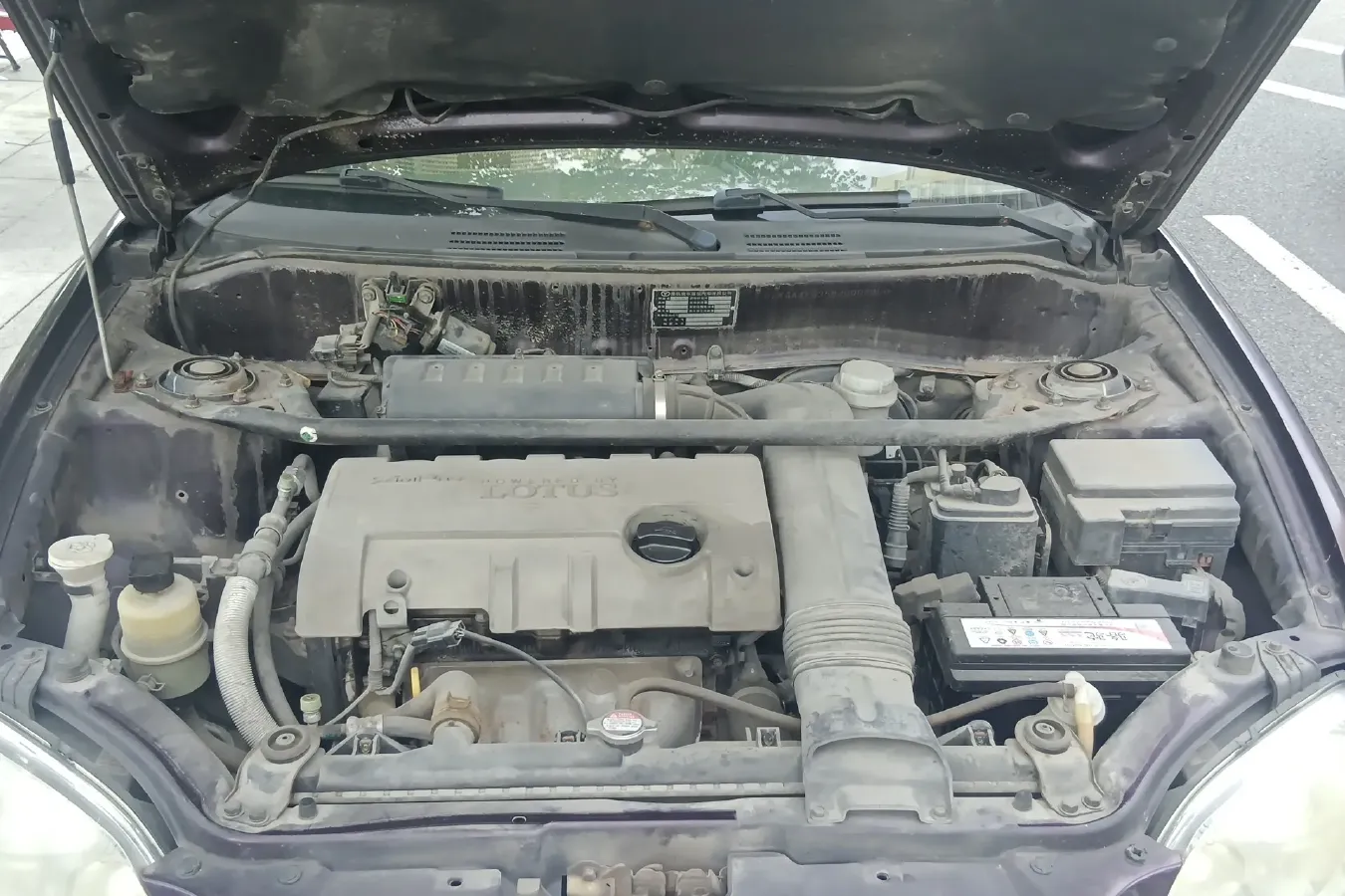 2010 Youngman Lotus L3 1.6L 111HP L4 5MT,autocango,china used car exporter,china ev exporter,chinese used car exporter,chinese used ev exporter