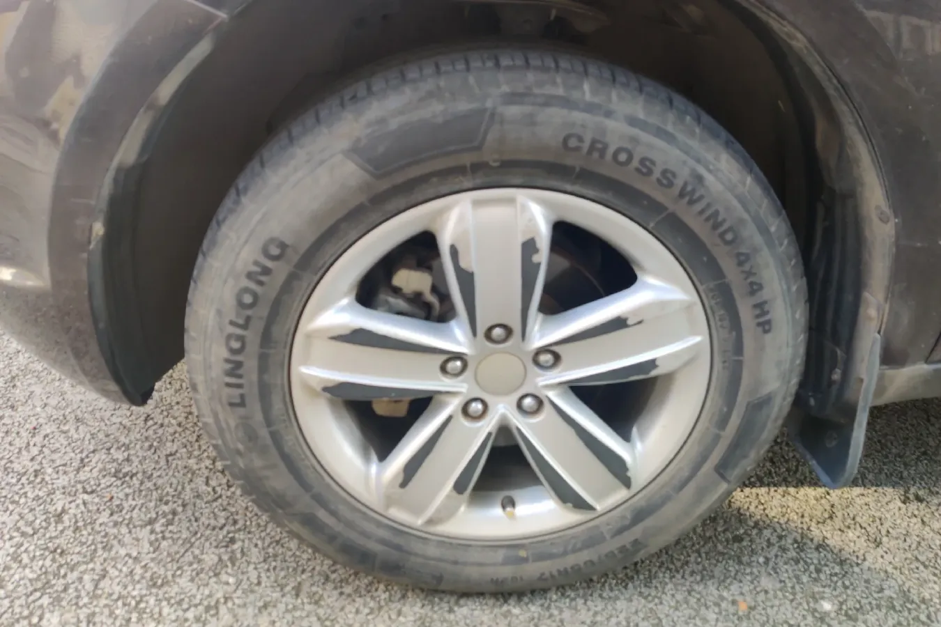 2013 Geely SX7 2.0L 141HP L4 6AT,autocango,china used car exporter,china ev exporter,chinese used car exporter,chinese used ev exporter