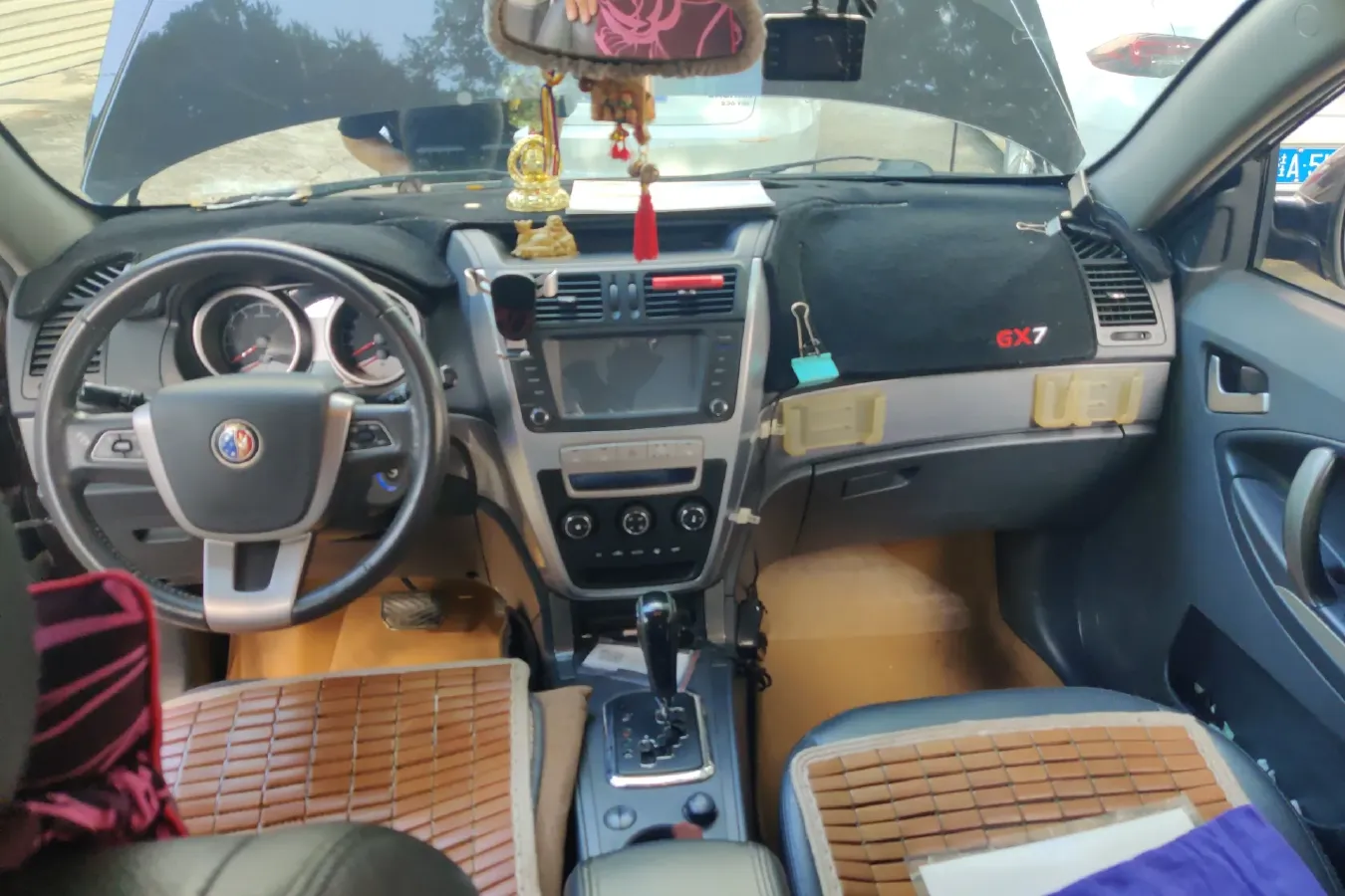 2013 Geely SX7 2.0L 141HP L4 6AT,autocango,china used car exporter,china ev exporter,chinese used car exporter,chinese used ev exporter