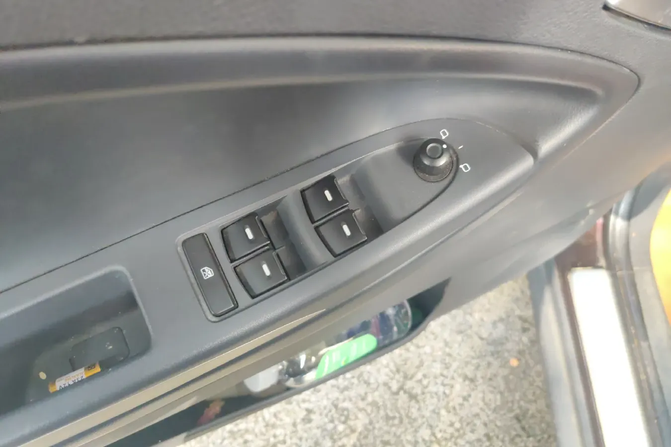 2013 Geely SX7 2.0L 141HP L4 6AT,autocango,china used car exporter,china ev exporter,chinese used car exporter,chinese used ev exporter