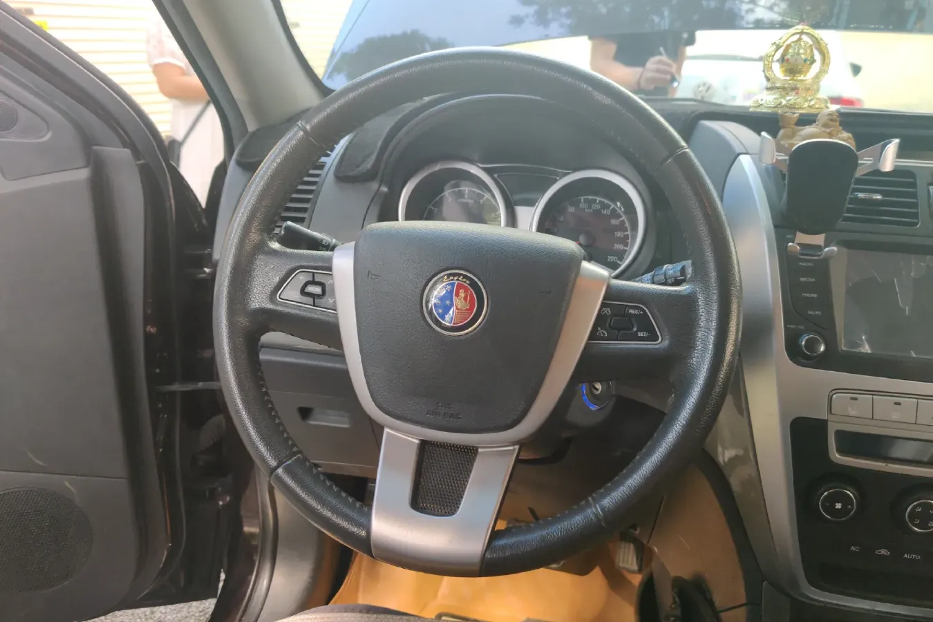 2013 Geely SX7 2.0L 141HP L4 6AT,autocango,china used car exporter,china ev exporter,chinese used car exporter,chinese used ev exporter