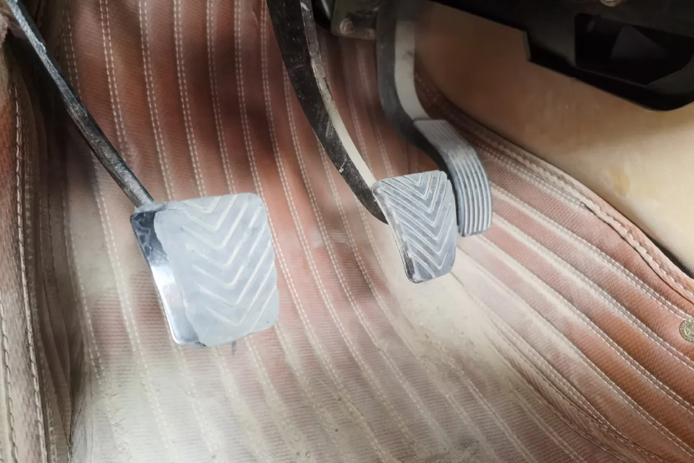 2013 HawTai Boliger 1.8T 160HP L4 5MT,autocango,china used car exporter,china ev exporter,chinese used car exporter,chinese used ev exporter