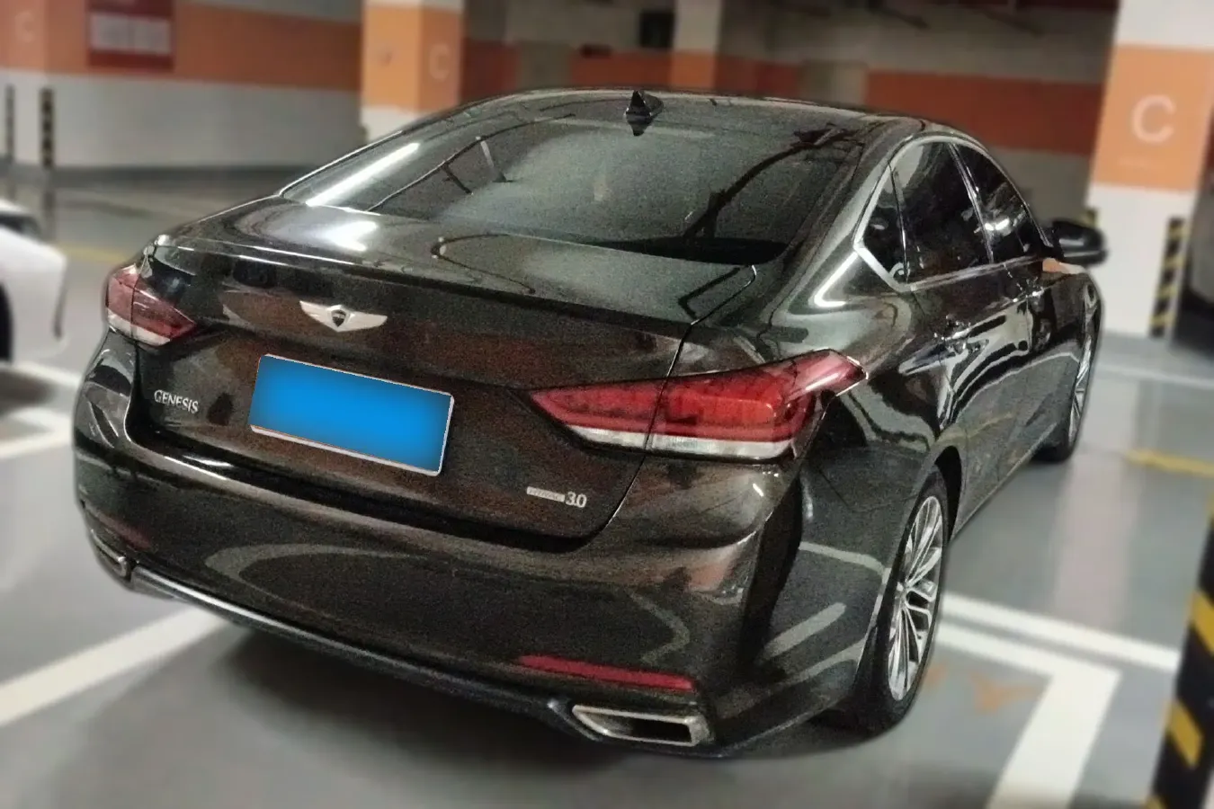 2015 Hyundai Cenesis 3.0L 257HP V6 8AT,autocango,china used car exporter,china ev exporter,chinese used car exporter,chinese used ev exporter