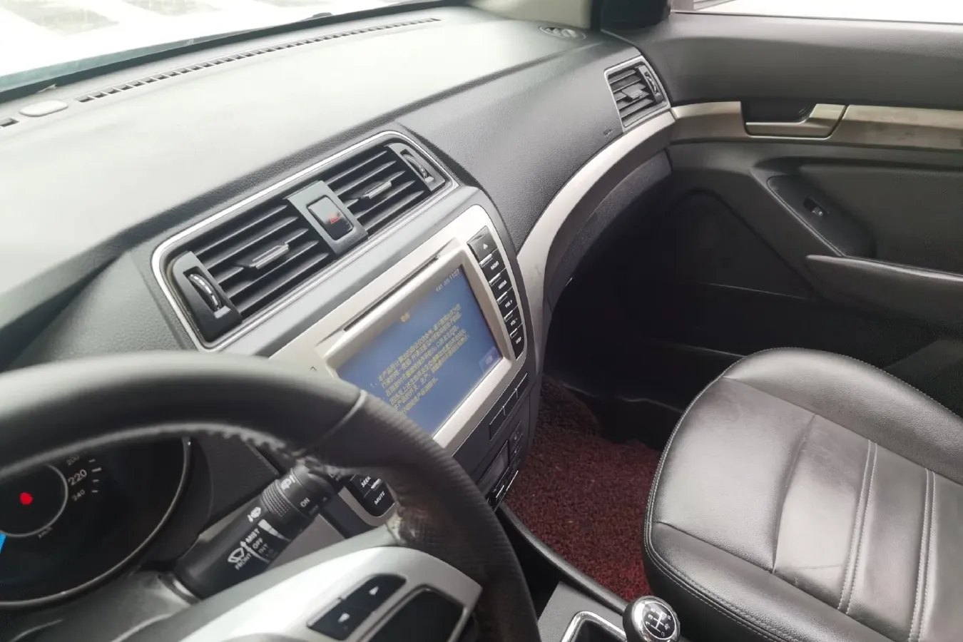 2015 BeiJing Auto Senova X65 2.0T 177HP L4 5MT,autocango,china used car exporter,china ev exporter,chinese used car exporter,chinese used ev exporter