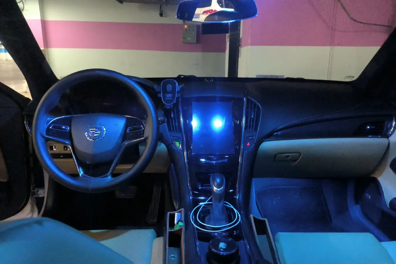 2014 Cadillac ATS 2.0T 276HP L4 6AT,autocango,china used car exporter,china ev exporter,chinese used car exporter,chinese used ev exporter