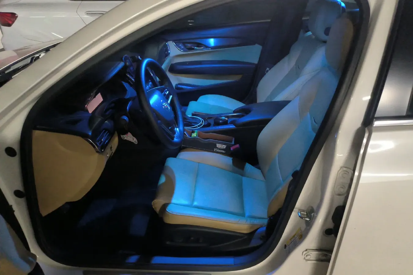 2014 Cadillac ATS 2.0T 276HP L4 6AT,autocango,china used car exporter,china ev exporter,chinese used car exporter,chinese used ev exporter