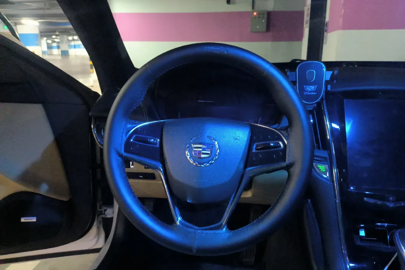 2014 Cadillac ATS 2.0T 276HP L4 6AT,autocango,china used car exporter,china ev exporter,chinese used car exporter,chinese used ev exporter