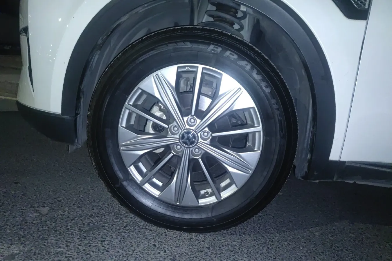 2020 Venucia Star 1.5T 190HP L4 7DCT,autocango,china used car exporter,china ev exporter,chinese used car exporter,chinese used ev exporter