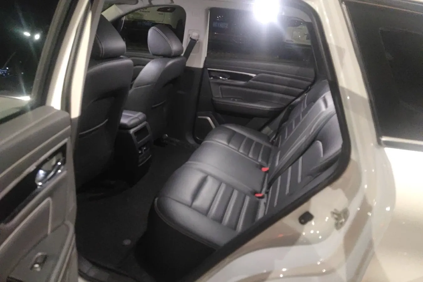 2020 Venucia Star 1.5T 190HP L4 7DCT,autocango,china used car exporter,china ev exporter,chinese used car exporter,chinese used ev exporter