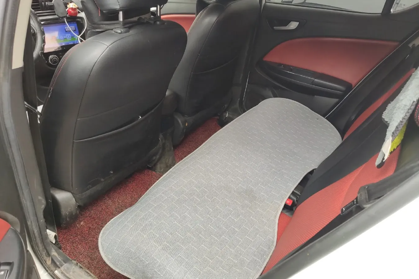 2017 FAW Jumpal D60 1.5L 113HP L4 5MT,autocango,china used car exporter,china ev exporter,chinese used car exporter,chinese used ev exporter