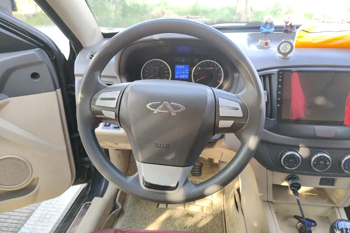 2011 Chery E5 1.5L 109HP L4 5MT,autocango,china used car exporter,china ev exporter,chinese used car exporter,chinese used ev exporter