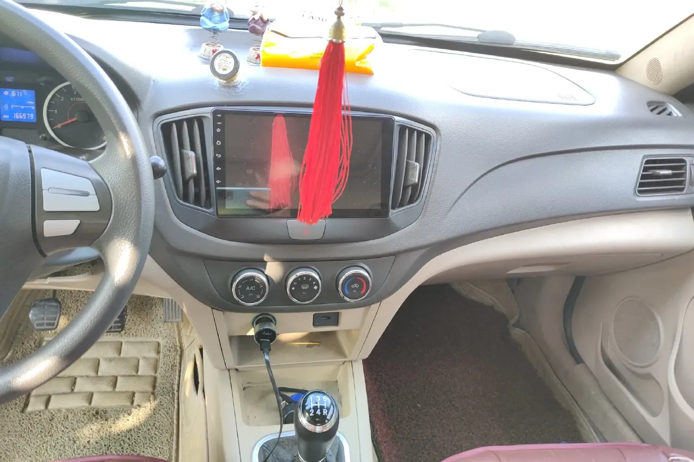 2011 Chery E5 1.5L 109HP L4 5MT,autocango,china used car exporter,china ev exporter,chinese used car exporter,chinese used ev exporter