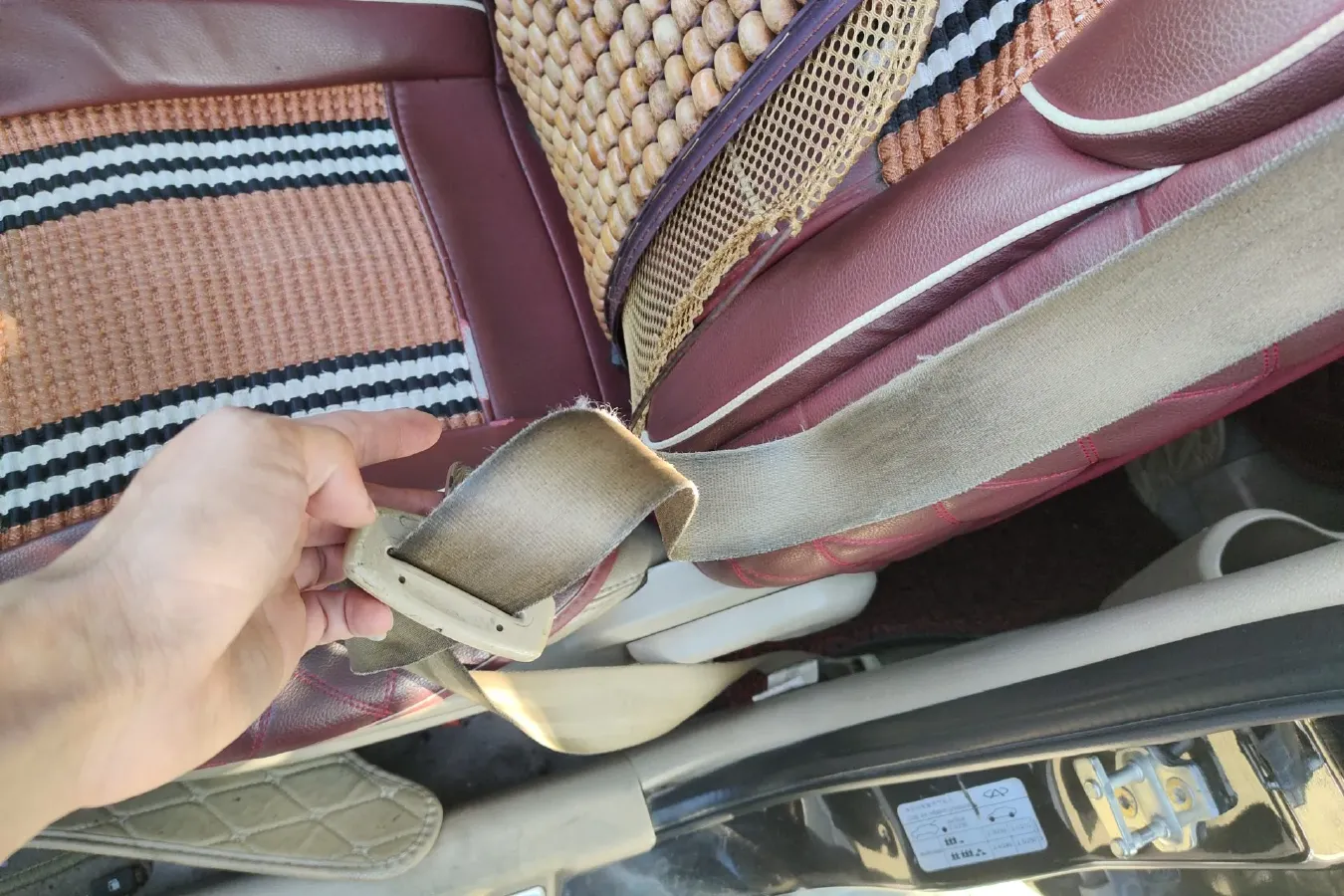 2011 Chery E5 1.5L 109HP L4 5MT,autocango,china used car exporter,china ev exporter,chinese used car exporter,chinese used ev exporter