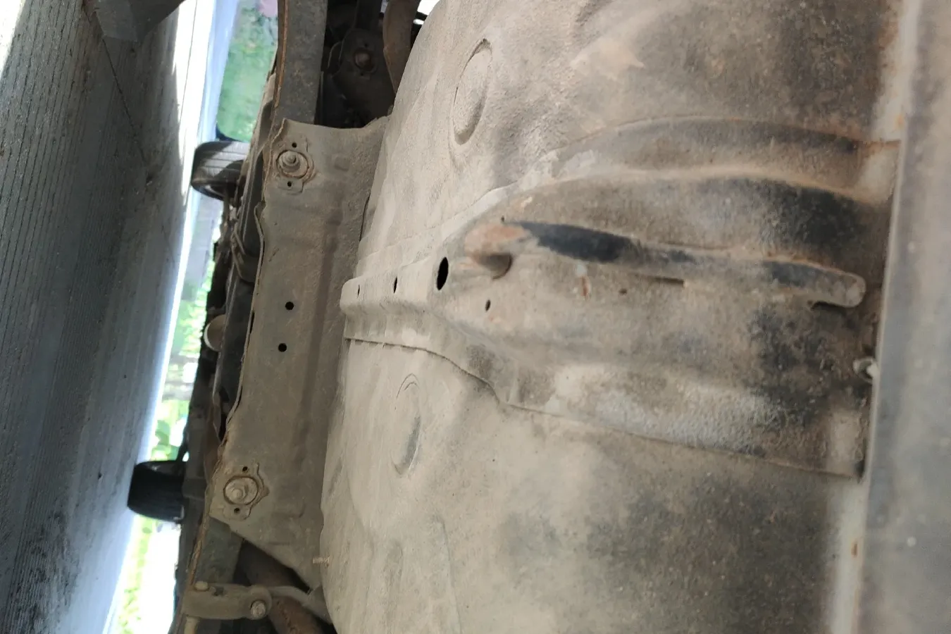 2011 Chery E5 1.5L 109HP L4 5MT,autocango,china used car exporter,china ev exporter,chinese used car exporter,chinese used ev exporter