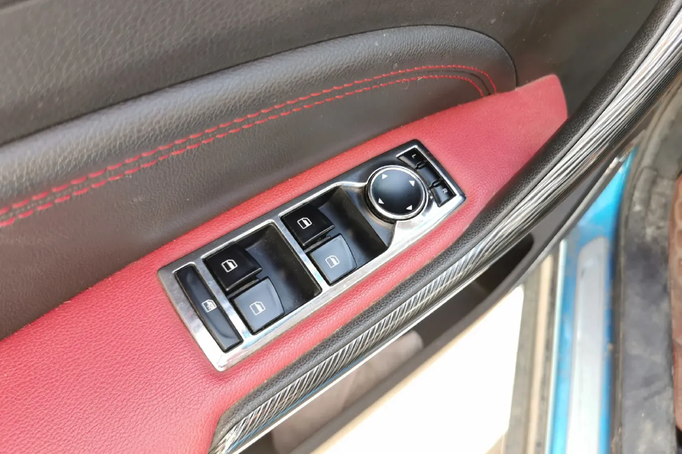 2017 Leopaard CS9 1.5L 113HP L4 CVT,autocango,china used car exporter,china ev exporter,chinese used car exporter,chinese used ev exporter