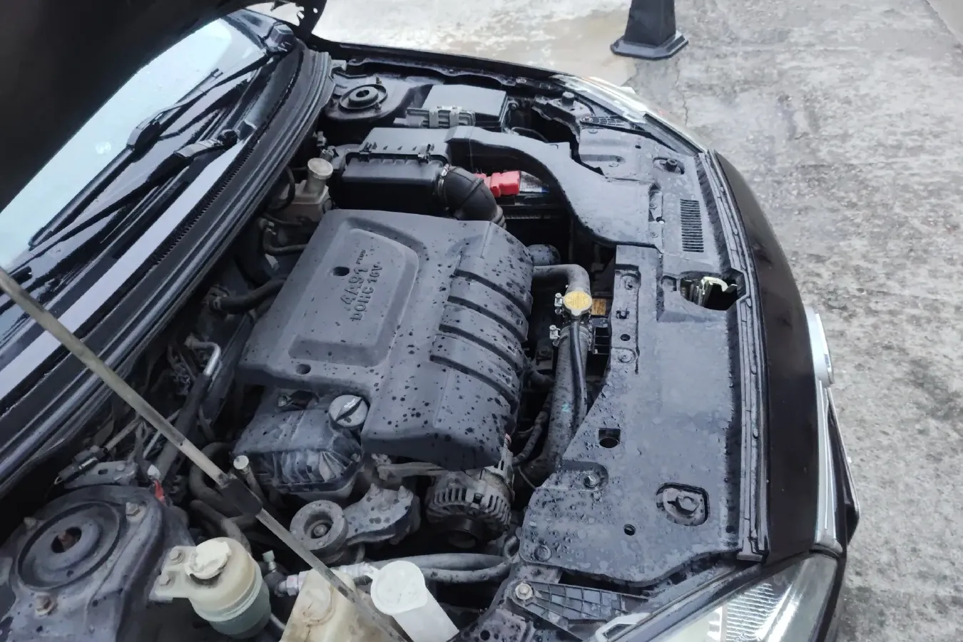 2013 Soueast V5 1.5L 120HP L4 CVT,autocango,china used car exporter,china ev exporter,chinese used car exporter,chinese used ev exporter