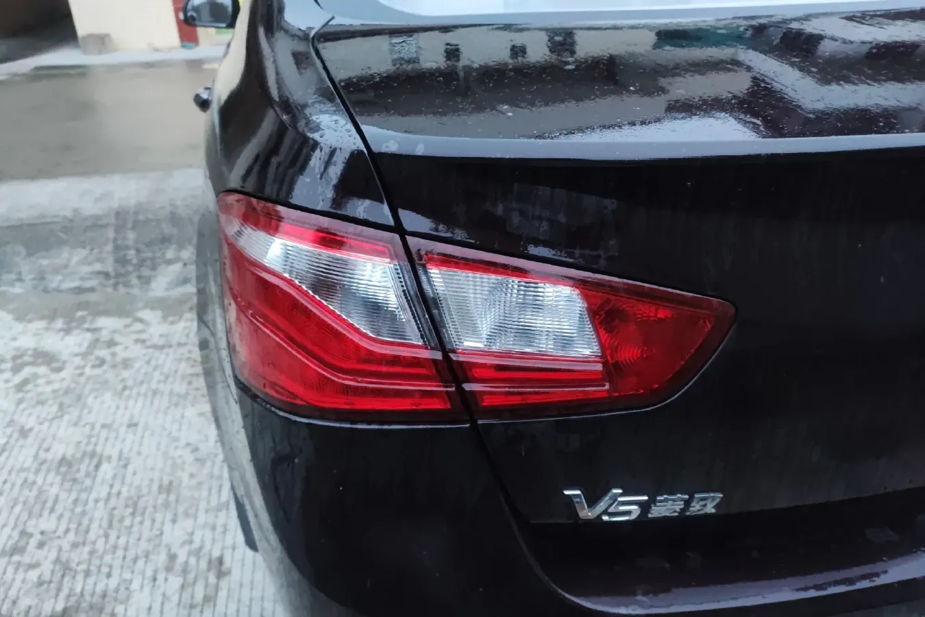 2013 Soueast V5 1.5L 120HP L4 CVT,autocango,china used car exporter,china ev exporter,chinese used car exporter,chinese used ev exporter