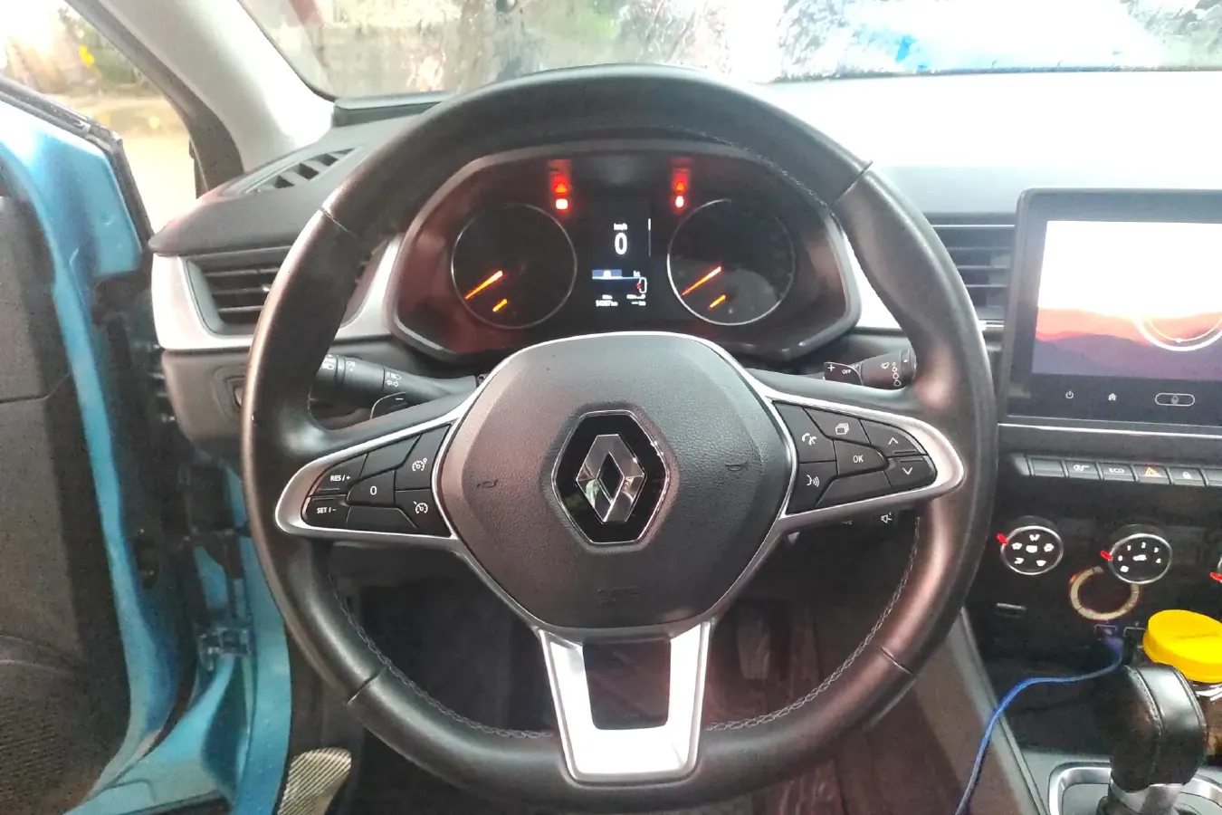 2019 Renault  Captur 1.3T 159HP L4 7DCT,autocango,china used car exporter,china ev exporter,chinese used car exporter,chinese used ev exporter