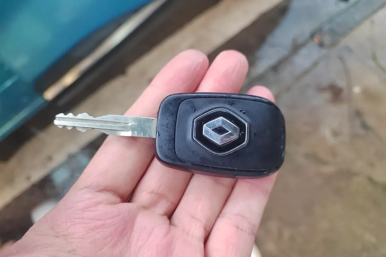 2019 Renault  Captur 1.3T 159HP L4 7DCT,autocango,china used car exporter,china ev exporter,chinese used car exporter,chinese used ev exporter