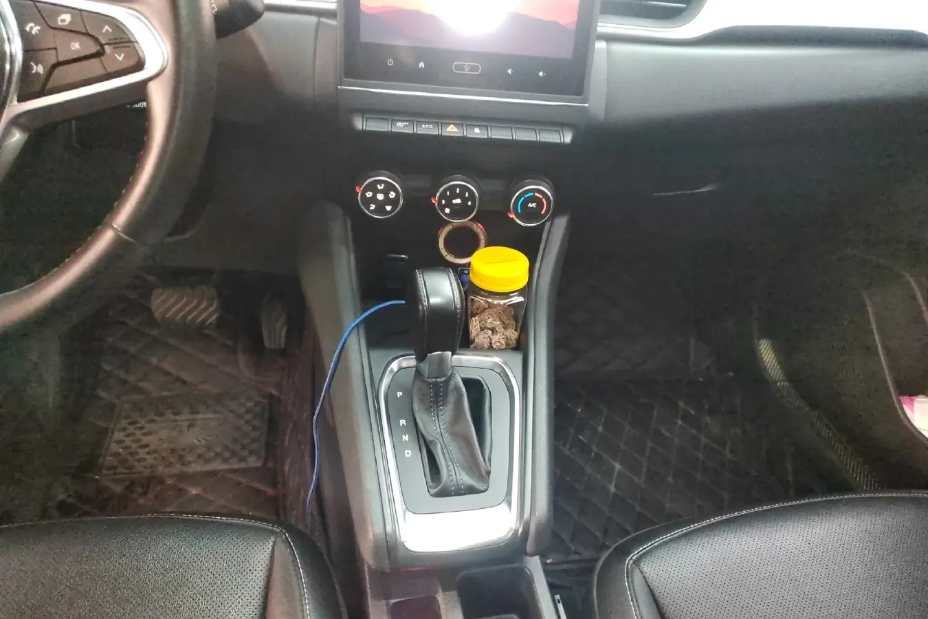 2019 Renault  Captur 1.3T 159HP L4 7DCT,autocango,china used car exporter,china ev exporter,chinese used car exporter,chinese used ev exporter