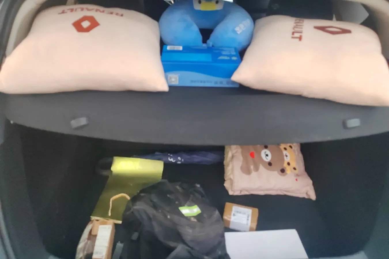 2019 Renault  Captur 1.3T 159HP L4 7DCT,autocango,china used car exporter,china ev exporter,chinese used car exporter,chinese used ev exporter