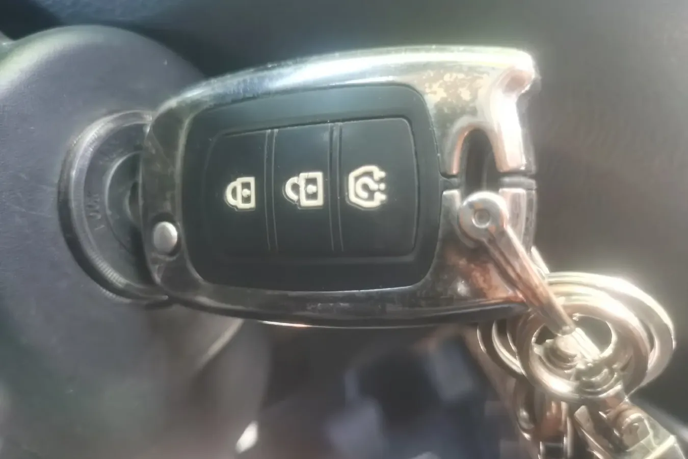 2017 DongFeng Fengon Fengon 580 1.8L 139HP L4 5MT,autocango,china used car exporter,china ev exporter,chinese used car exporter,chinese used ev exporter