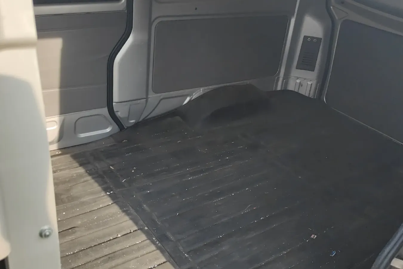 2021 ChangAn KuaYue ChangAn V3 1.2L 92HP L4 5MT,autocango,china used car exporter,china ev exporter,chinese used car exporter,chinese used ev exporter