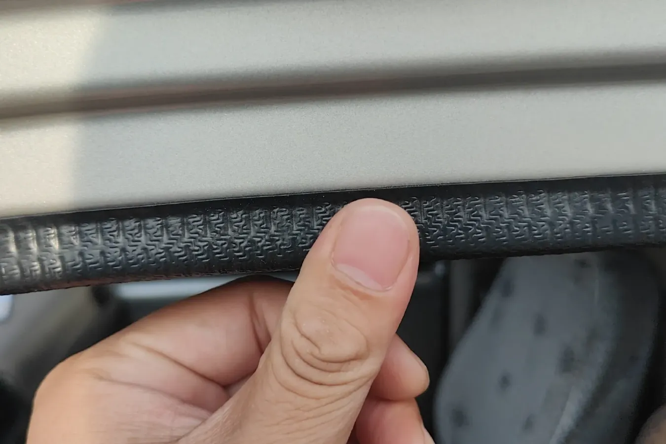 2021 ChangAn KuaYue ChangAn V3 1.2L 92HP L4 5MT,autocango,china used car exporter,china ev exporter,chinese used car exporter,chinese used ev exporter