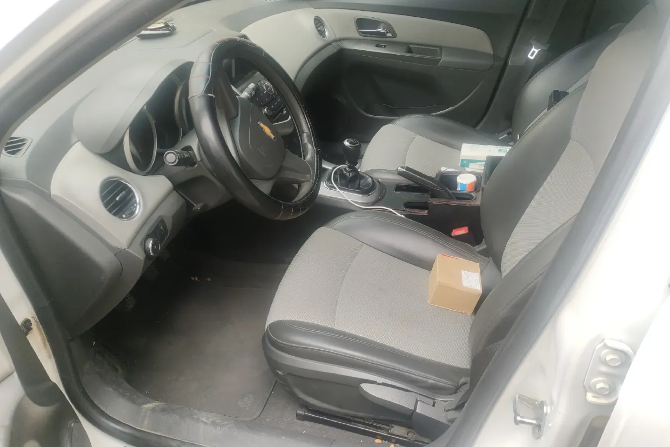 2013 Chevrolet Cruze 1.6L 121HP L4 5MT,autocango,china used car exporter,china ev exporter,chinese used car exporter,chinese used ev exporter