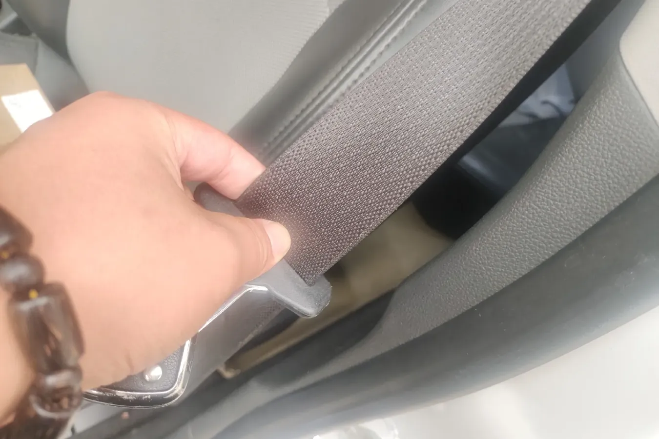 2013 Chevrolet Cruze 1.6L 121HP L4 5MT,autocango,china used car exporter,china ev exporter,chinese used car exporter,chinese used ev exporter