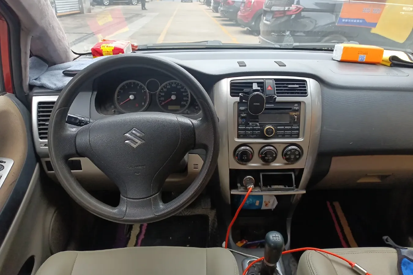 2011 Suzuki Liana 1.4L 99HP L4 5MT,autocango,china used car exporter,china ev exporter,chinese used car exporter,chinese used ev exporter